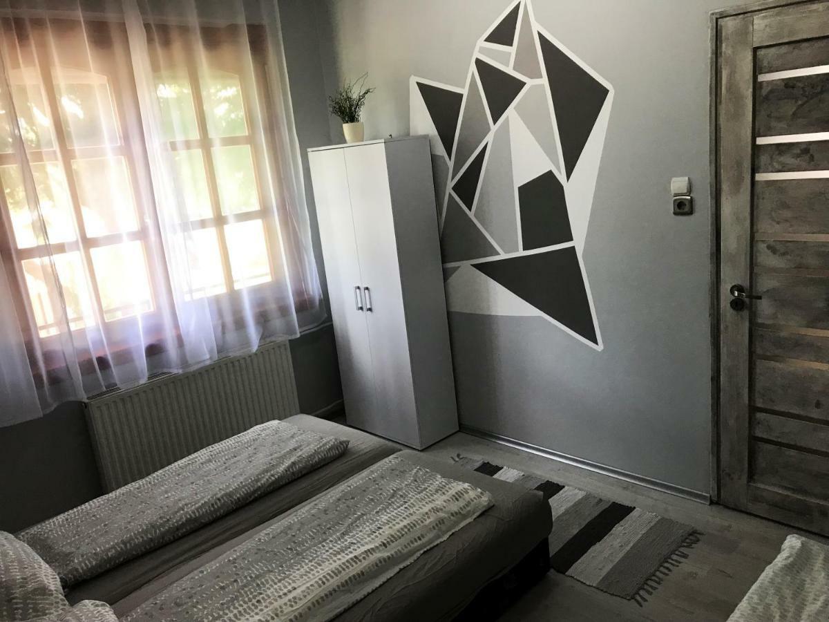 Varga Vendeghaz Appartement Tiszakécske Buitenkant foto